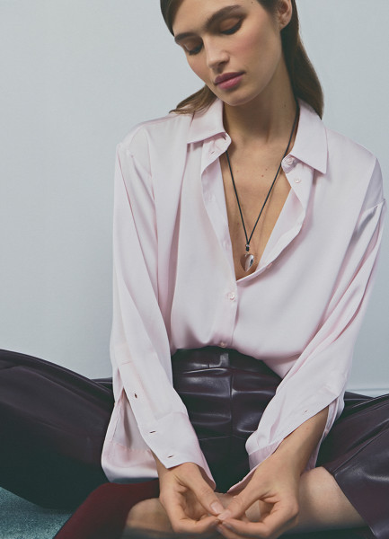 Ожерелье с кулоном в виде сердца, Серебряный
Ожерелье с кулоном в виде сердца, Серебряный