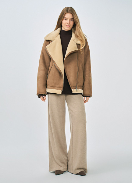 Дублёнка с воротником из искусственного меха, Бежевый
Дублёнка с воротником из искусственного меха, Бежевый