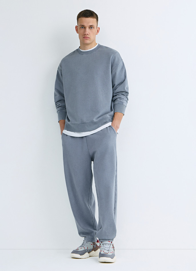 Трикотажные джоггеры с эффектом стирки