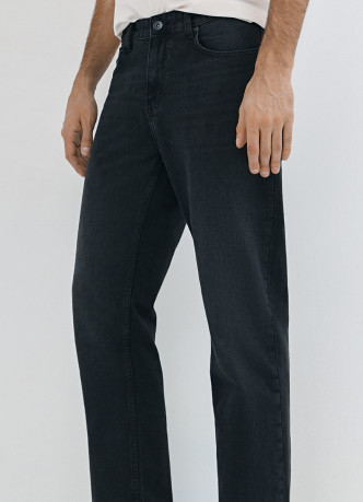 Джинсы Straight
