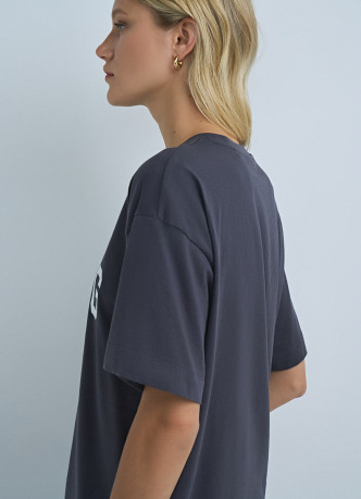 Футболка оверсайз с принтом