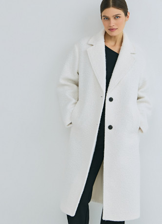 Длинное фактурное пальто