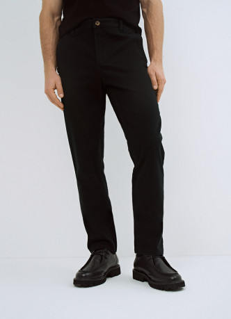 Базовые брюки-чиносы из твила