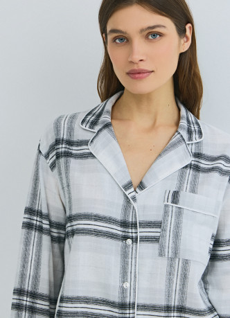 Пижамная рубашка в клетку из фланели