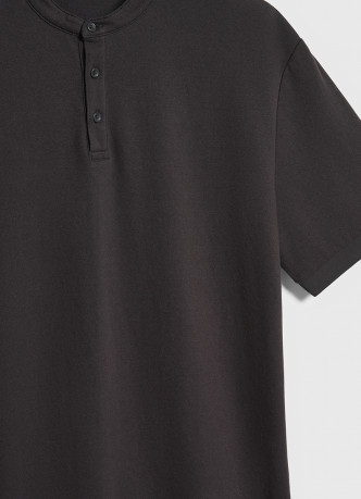 Поло с воротником-стойкой