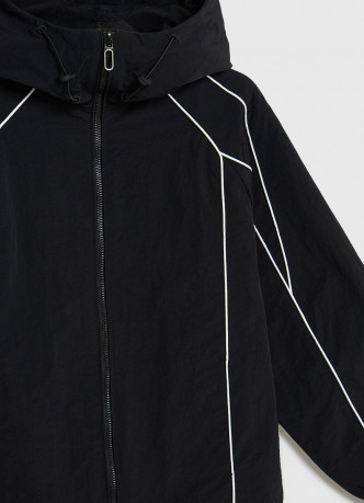 Ветровка для девочек