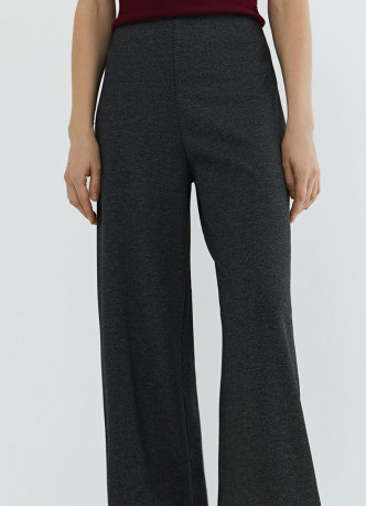 Широкие брюки из трикотажа