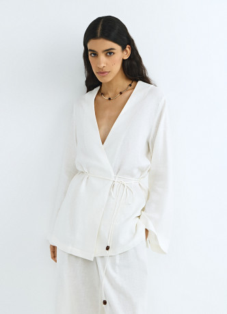 Рубашка изо льна с завязкой