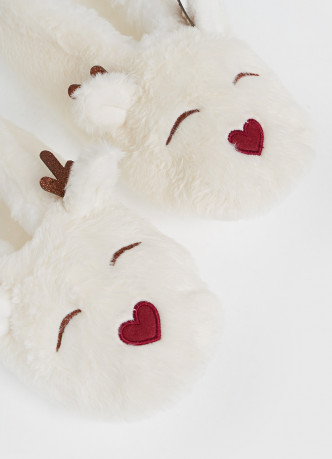 Мягкие тапочки с оленями