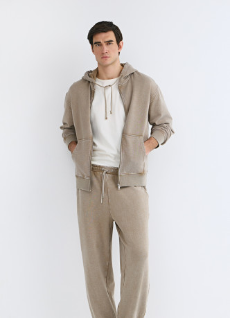 Трикотажные джоггеры с эффектом стирки