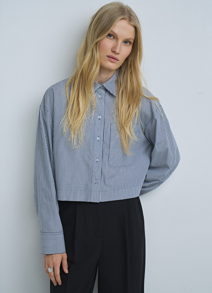 Укороченная хлопковая блузка