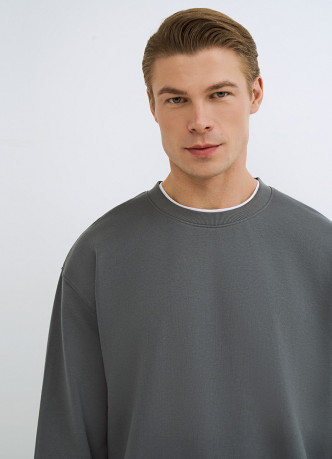 Свитшот с имитацией футболки