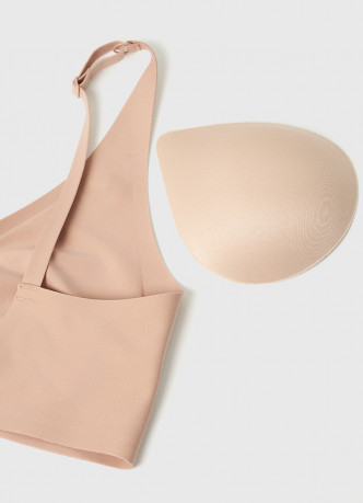 Бесшовный бюстгальтер с формованными чашками