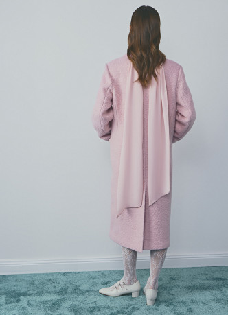 Длинное двубортное пальто из шерсти