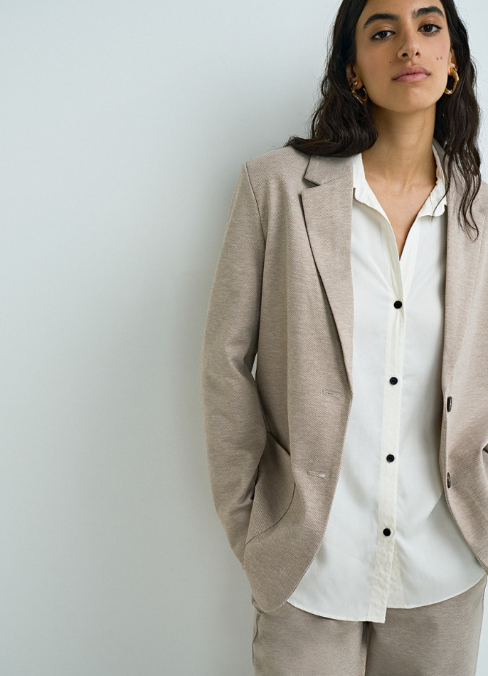 Трикотажный жакет