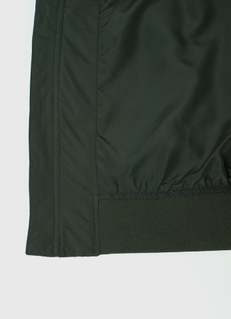 Бомбер на молнии