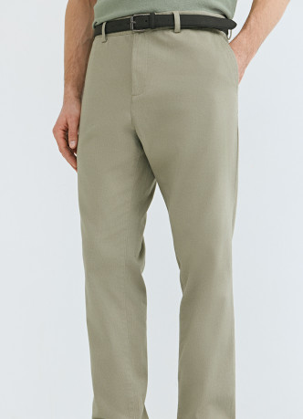 Чиносы из твила с ремнём