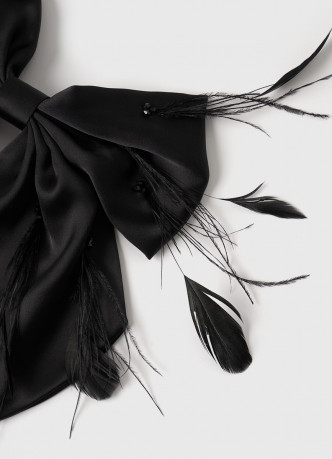 Заколка-бант с натуральными перьями