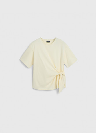 Футболка с декоративным узлом