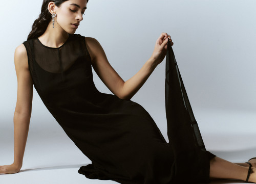 Шифоновое платье А-силуэта Черный 4999₽