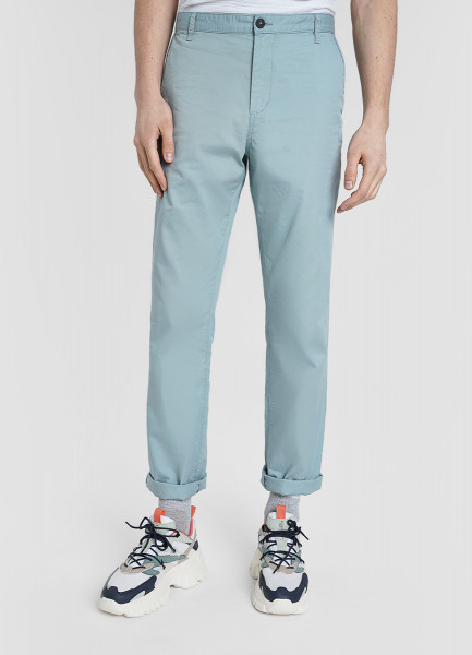 Базовые брюки Chino из микротвила
