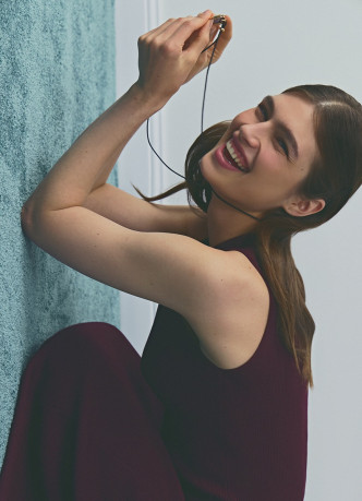 Вязаное платье с расклёшенной юбкой