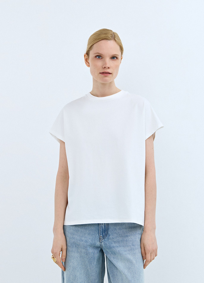 Футболка с бесшовным рукавом