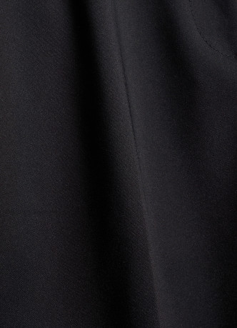 Зауженные прямые брюки