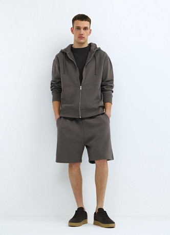 Базовая толстовка на молнии