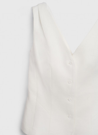 Жилет на пуговицах