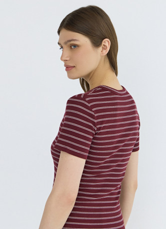 Футболка в рубчик