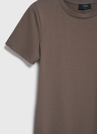 Базовая футболка из хлопка