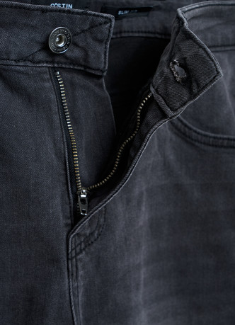 Джинсы Slim из лёгкого денима