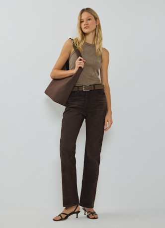 Прямые джинсы с велюровым покрытием