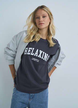 Футболка оверсайз с принтом