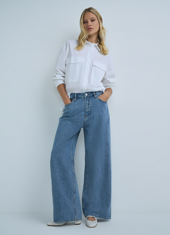 Широкие джинсы