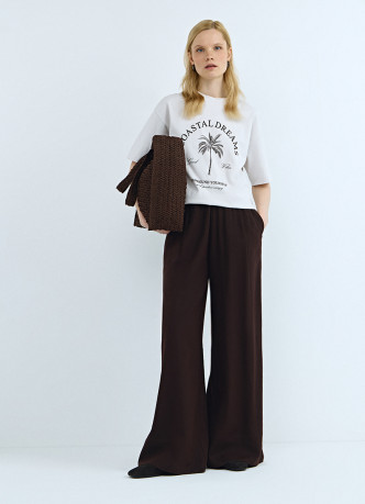 Футболка с цветочным принтом