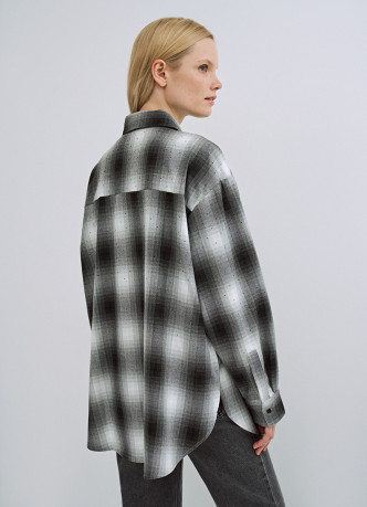 Рубашка в клетку со стразами