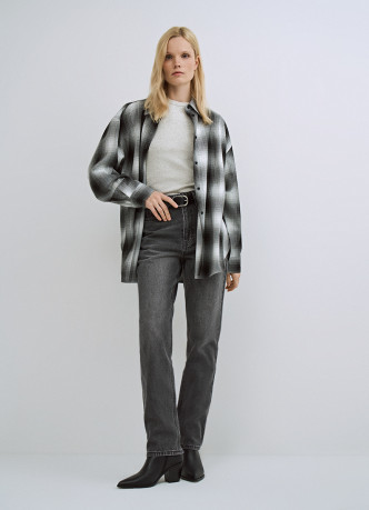 Рубашка в клетку со стразами