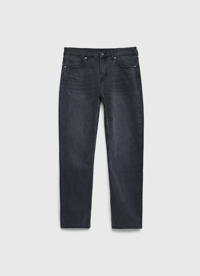 Джинсы Slim из лёгкого денима