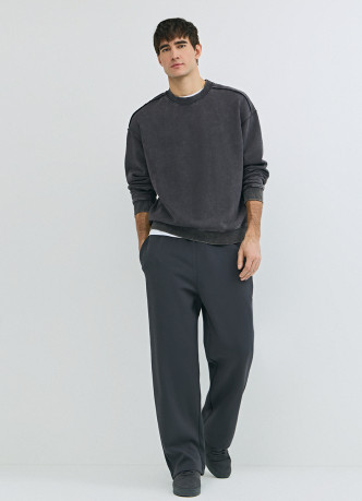 Свитшот с эффектом стирки