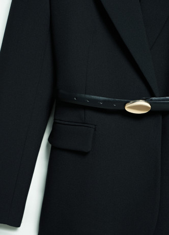 Двубортный жакет с поясом