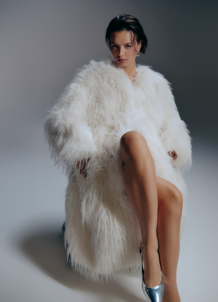 Шуба из искусственного меха Бежевый 14999₽