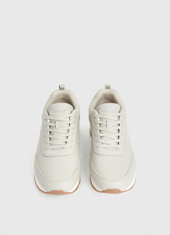 Кожаные кроссовки