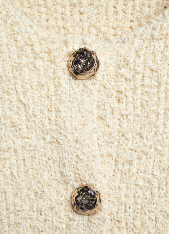 Укороченный кардиган из махровой пряжи