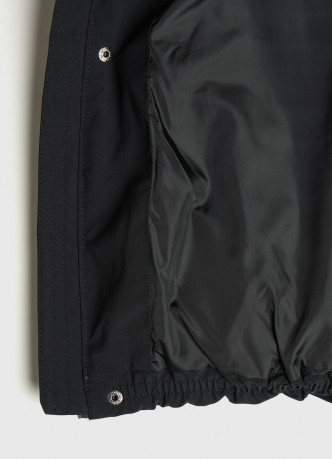 Утеплённая куртка для мальчиков