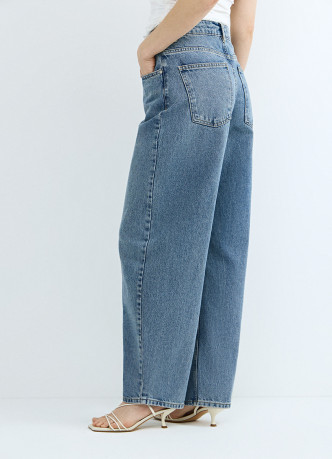 Джинсы Баррел со средней посадкой