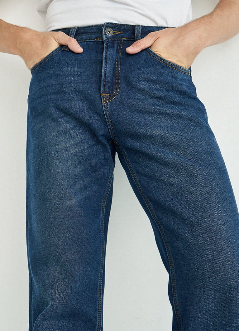 Прямые утеплённые джинсы