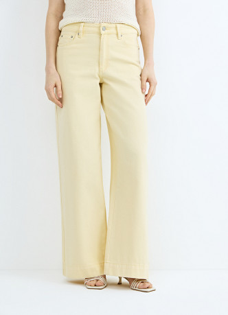 Широкие джинсы из плотного денима