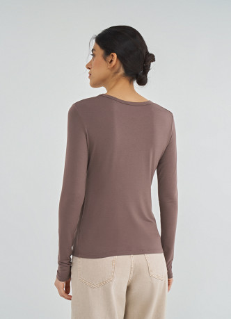 Лонгслив с содержанием модала и шёлка